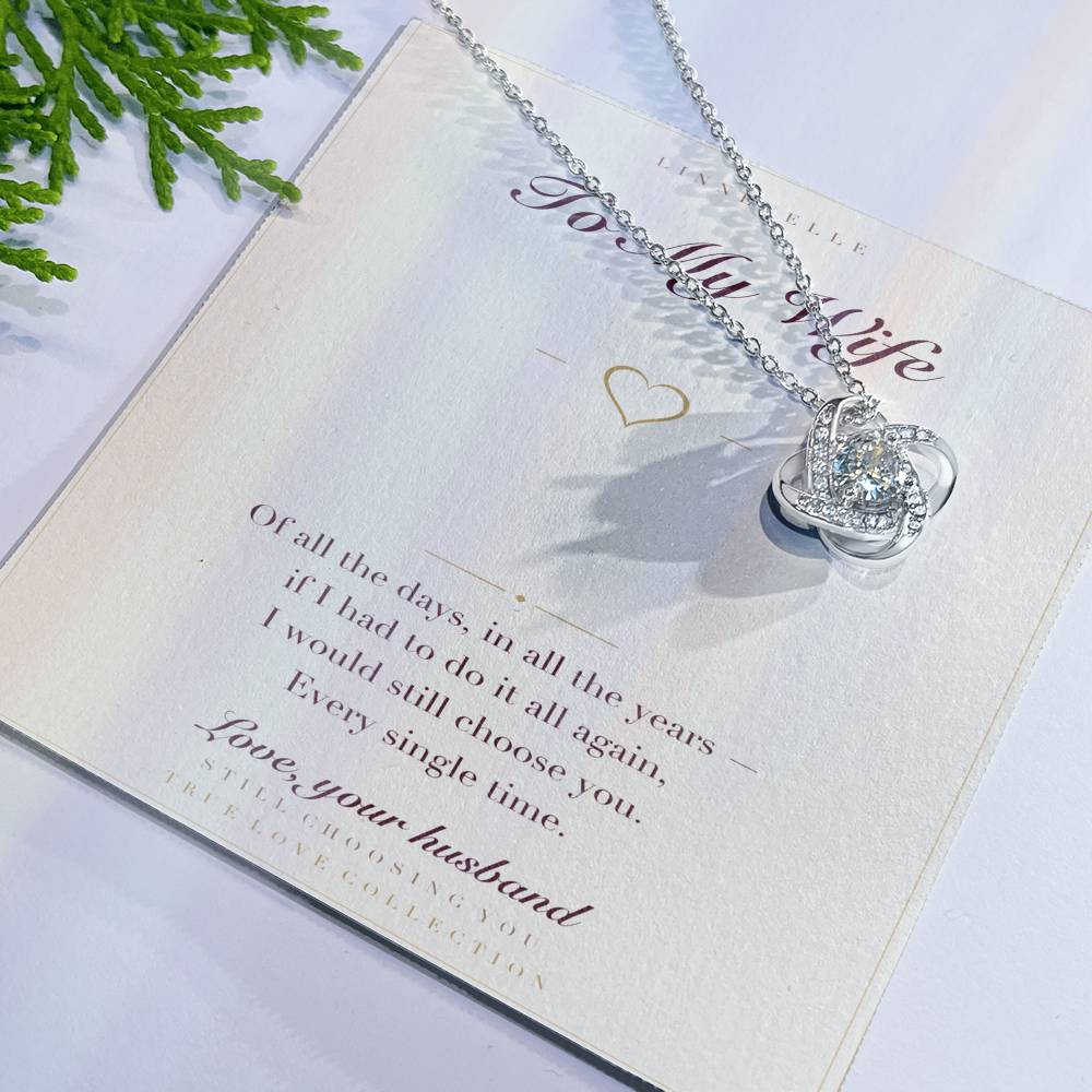 Keepsake card with love knot necklace
