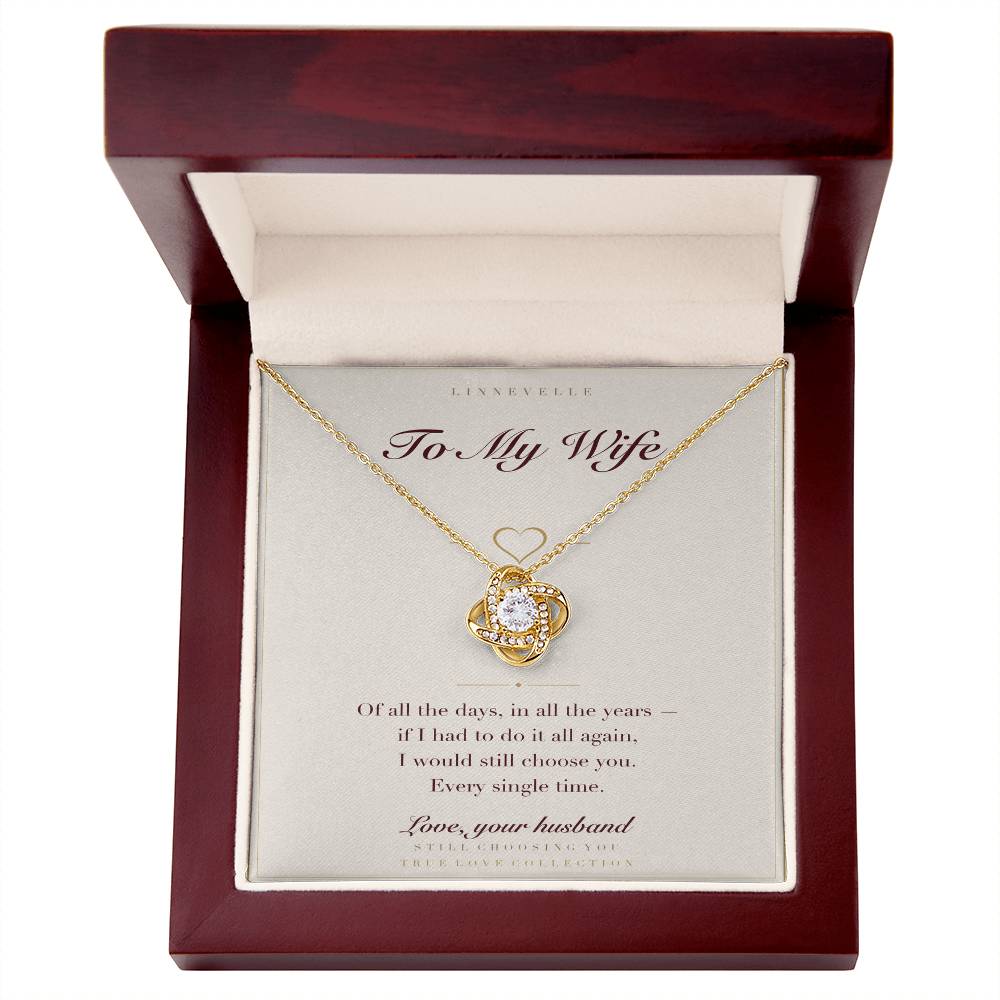 Luxury mahogany-style box with LED spotlight — yellow gold